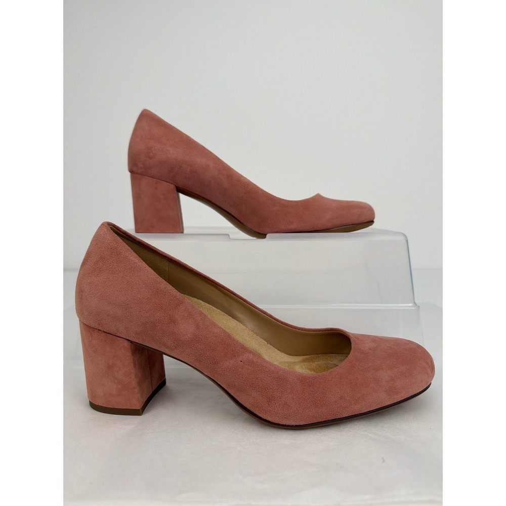 NEW Naturalizer Whitney Pump 8M Pink Suede Block Heel Round Toe Classic